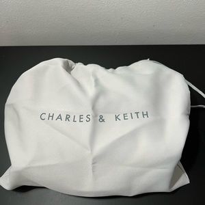 Charles & Keith Gabine Crossbody, beautiful bag just preferred in black